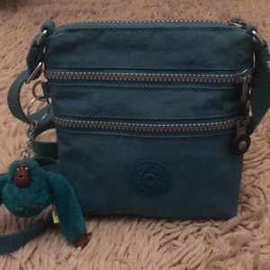 Kipling cross body , Teal great condition
